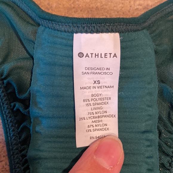 Womens Athleta tank top size XS - Picture 2 of 5